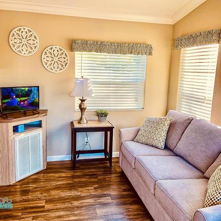 Pinecraft Cottage Tiny Home Сарасота Экстерьер фото